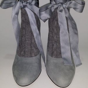 Avec Les Filles Gray Suede Knit Ribbon Boots